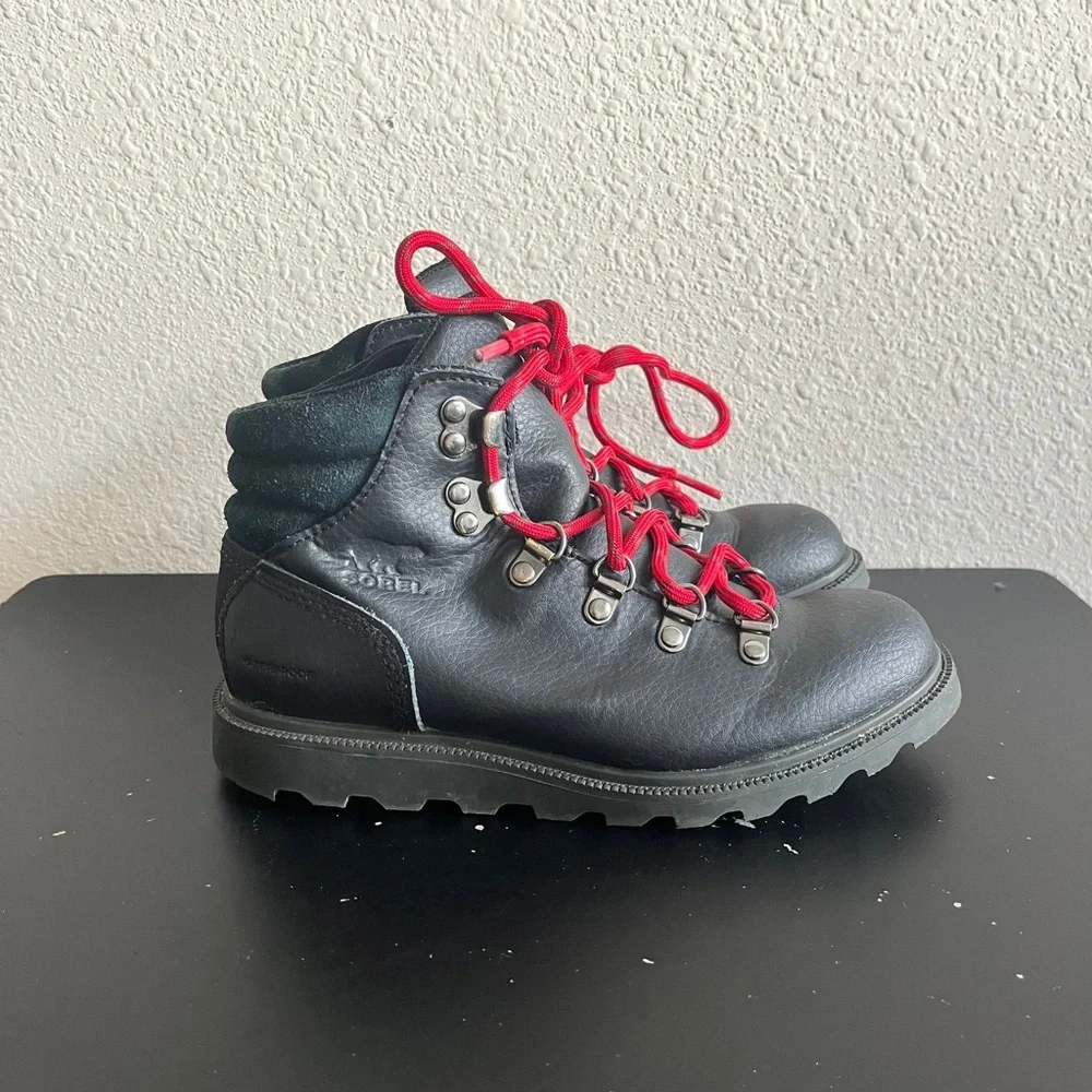 Sorel Unisex Madson Black Waterproof Hiker Boots Size 2 Style NY2994-010 - Picture 4 of 8